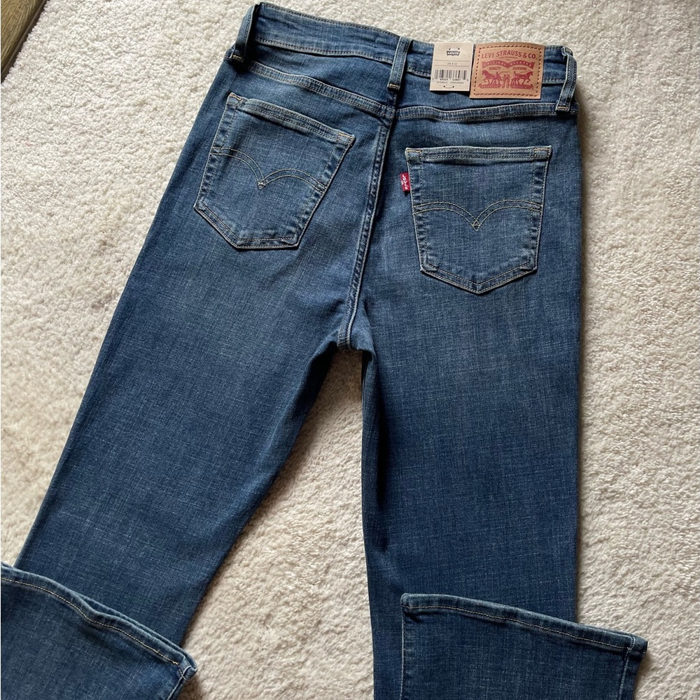 NWT Levi’s 725 High Rise Bootcut Women's Jeans Size 28/32 - Picture 5 of 12